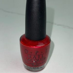 OPI - Candy Cane Cutie